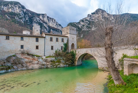 Things to do in and about Frassassi